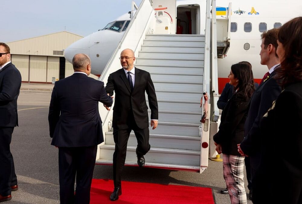 Шмыгаль прибыл в Канаду, позже запланирован его визит в США