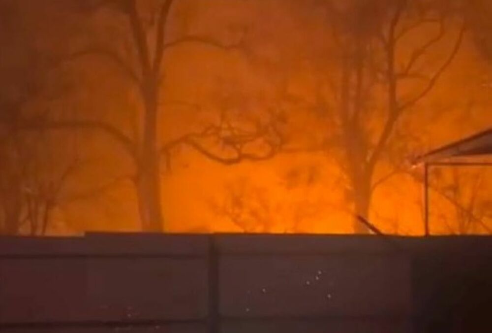 У Таганрозі вночі пролунала серія вибухів