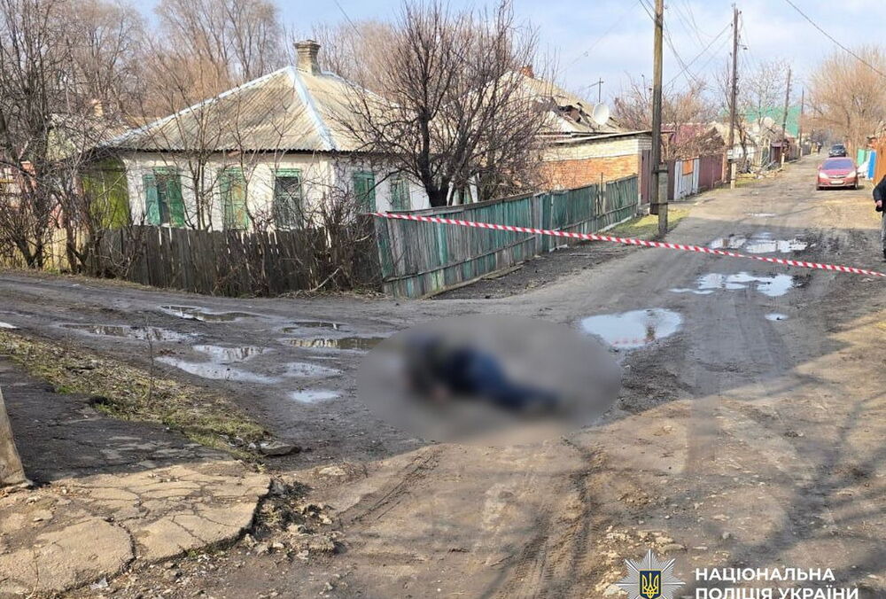 У Слов'янську чоловік відкрив вогонь по поліцейському наряду: один правоохоронець загинув