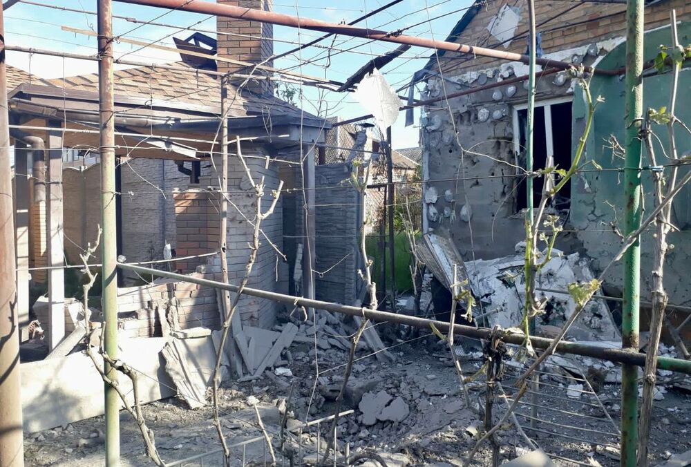 Российские военные из тяжелой артиллерии обстреляли Никополь и Марганец Российские военные из тяжелой артиллерии обстреляли Никополь и Марганец
