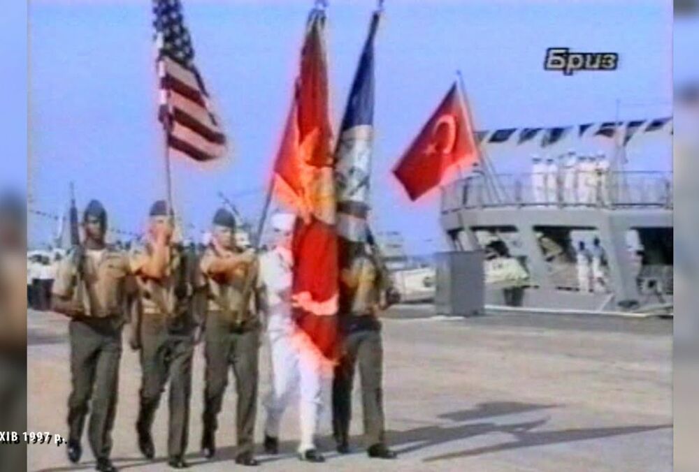 Україні 30: укладення військових договорів та багатонаціональні навчання – чим запам’ятався 1997 рік