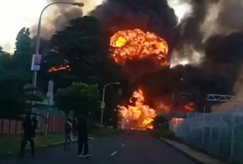 Через вибух бензовоза в Нігерії загинуло майже 100 людей