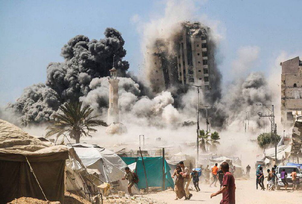 Ізраїль завдав удару по вежі ”Муштаха” в Газі, заявляючи, що це оплот бойовиків ХАМАС