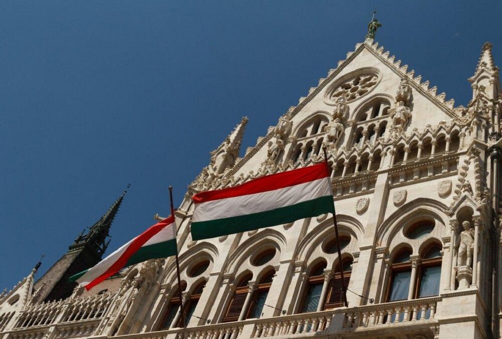 В парламенте Венгрии оскандались заявлением о членстве Украины в НАТО: РФ должна дать добро 