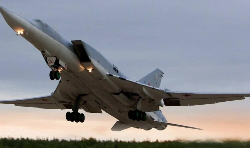 Це не Patriot: названа зброя, якою ЗСУ можуть збивати бомбардувальники Ту-22М3