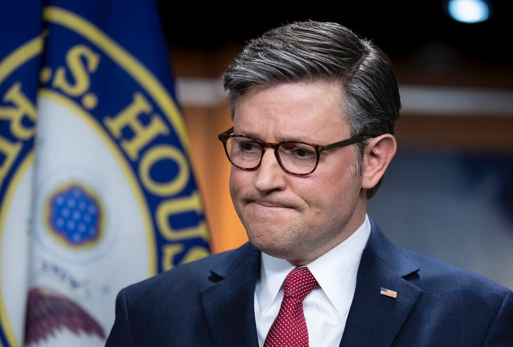 Спикер Джонсон пообещал разблокировать помощь Украине: детали