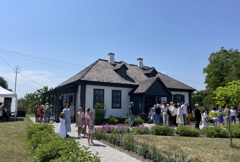 На Волині відреставрували садиби родини Лесі Українки