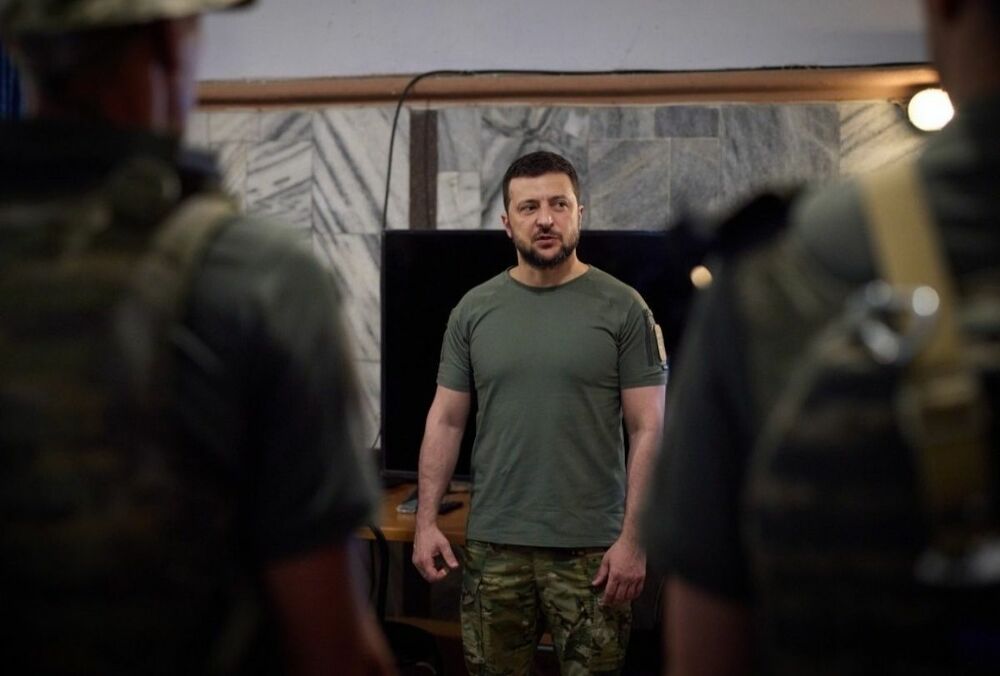 Зеленський повідомив про звільнення всіх обласних воєнкомів