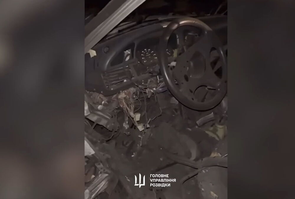В ГУР подтвердили подрыв машины с сотрудником ФСБ в Мариуполе: видео