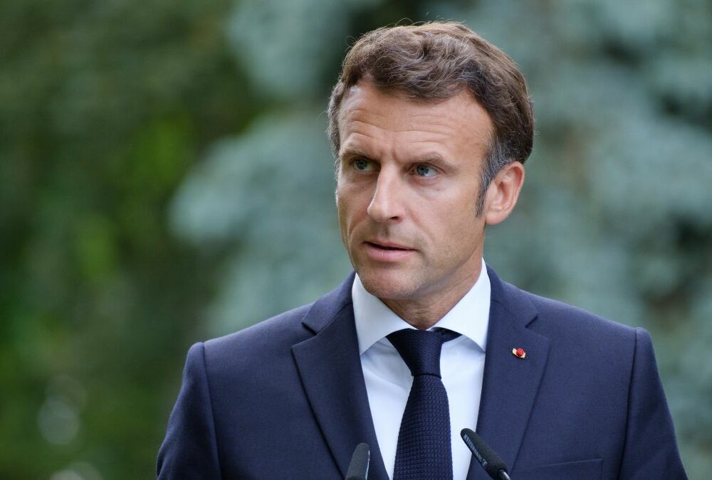 Орбан пообіцяв Макрону не блокувати вступ України до Євросоюзу