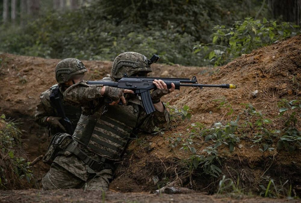 Росіяни намагаються накопичити сили на околицях Куп’янська Росіяни намагаються накопичити сили на околицях Куп’янська