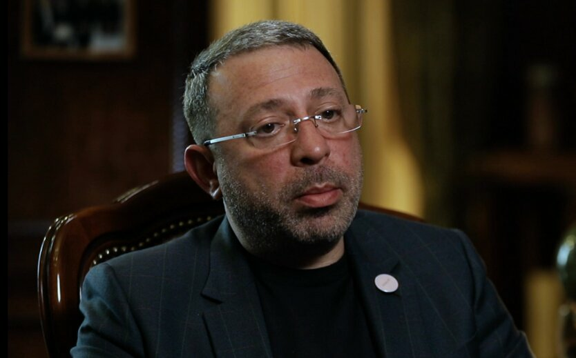 Сын Геннадия Корбана трагически погиб в аварии - СМИ