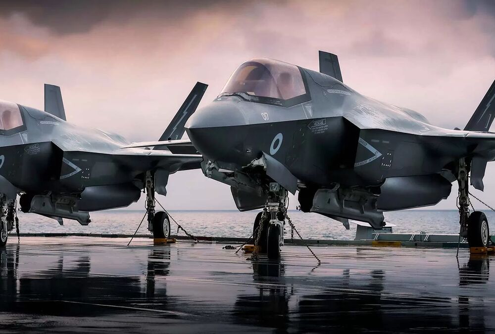 Западные военные эксперты предложили задействовать 120 истребителей как ”воздушный щит” над частью Украины