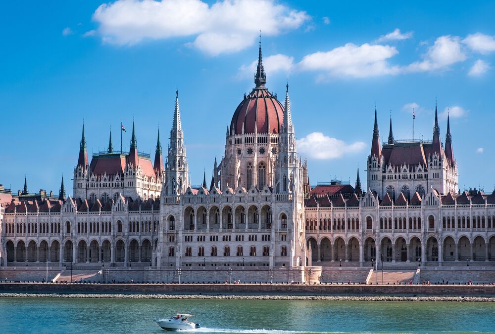 В МИД отреагировали на заявление Орбана о ”несуществующей Украине”