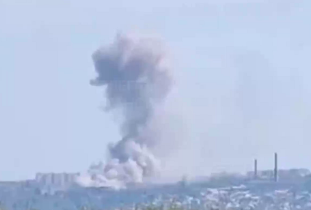 В Луганске прогремели мощные взрывы, - соцсети