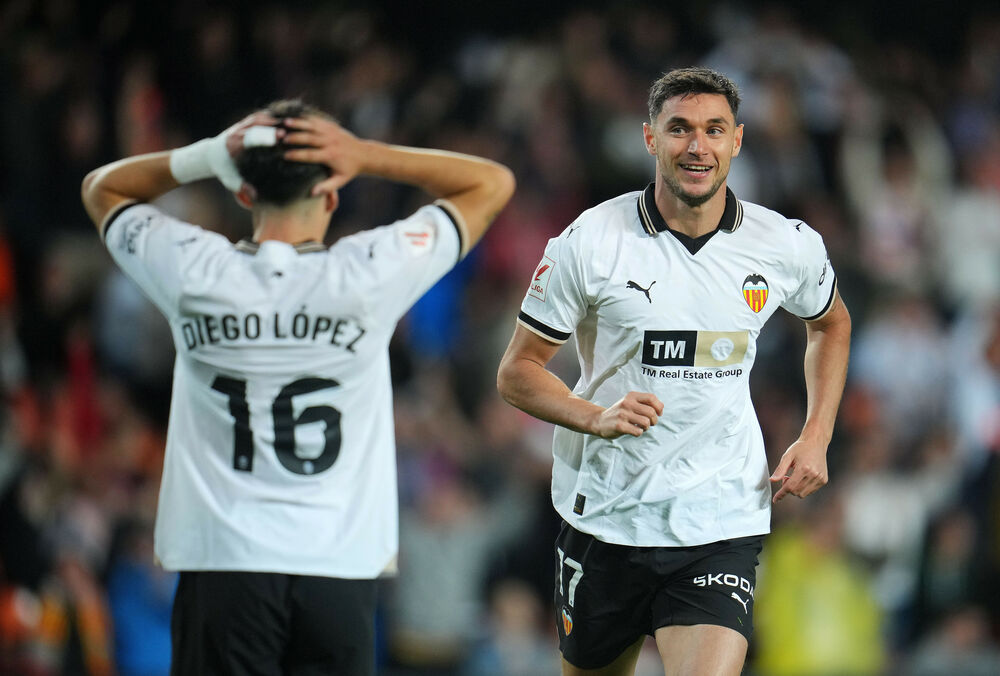 Тренер Валенсии прокомментировал потерю Яремчука из-за травмы