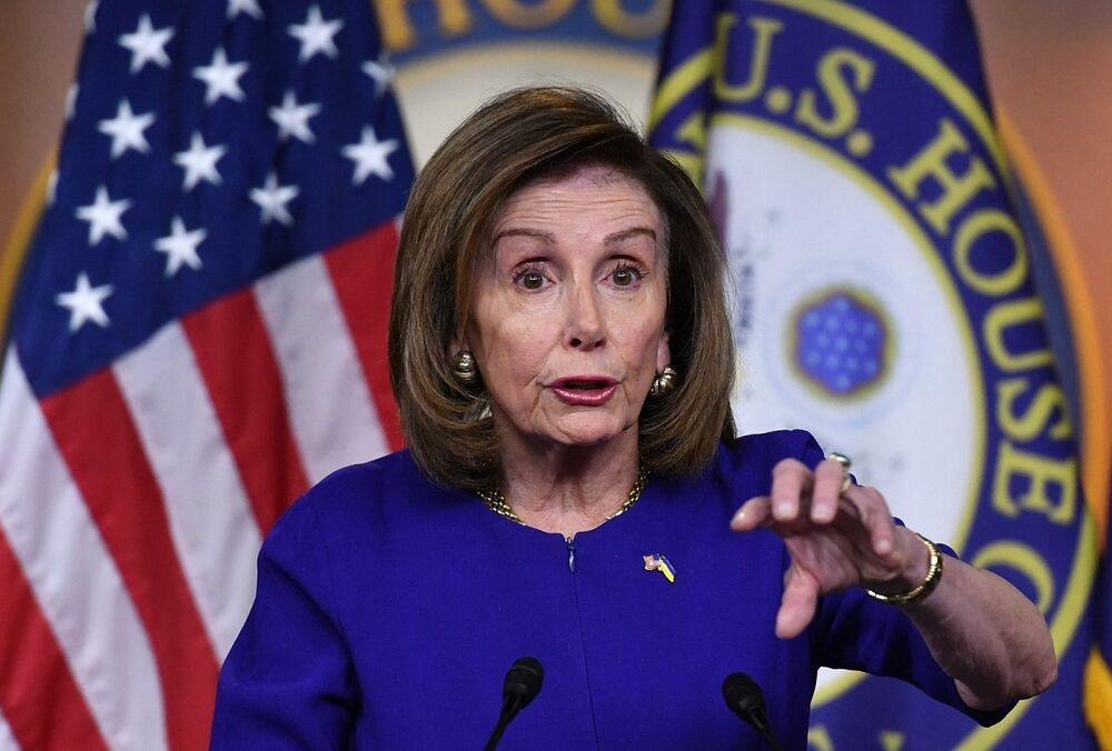 В Киев прибыла спикер Палаты представителей США Пелоси 