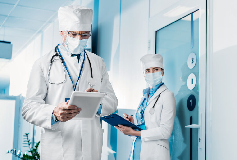 Карантин в Україні можуть продовжити до весни - ЗМІ