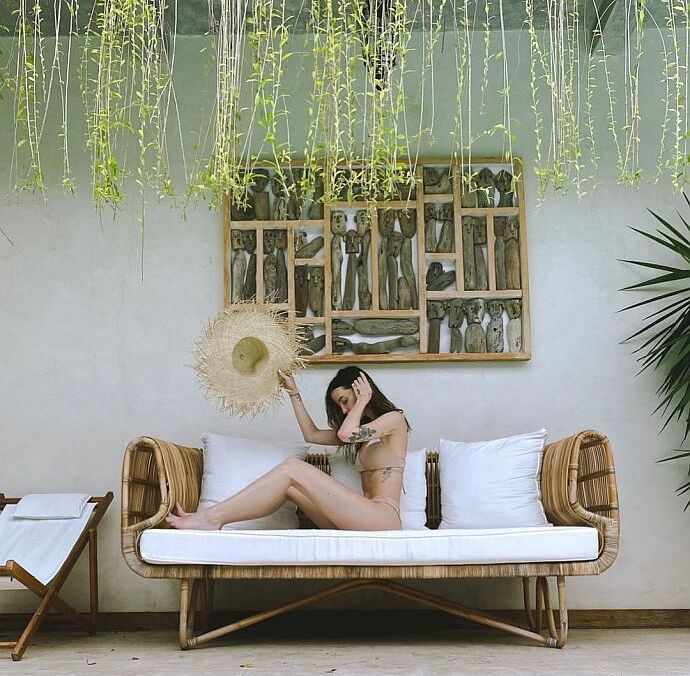 Надя Дорофеева на Бали похвасталась бикини в Instagram