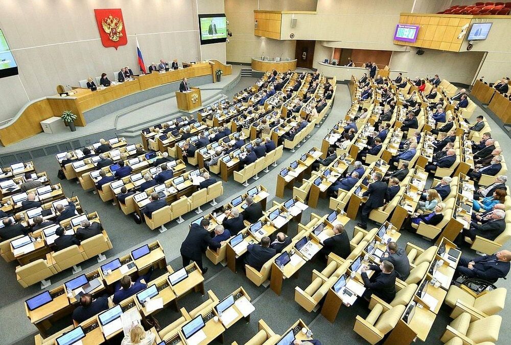 В России призывникам запретили покидать страну до визита в военкомат В России призывникам запретили покидать страну до визита в военкомат