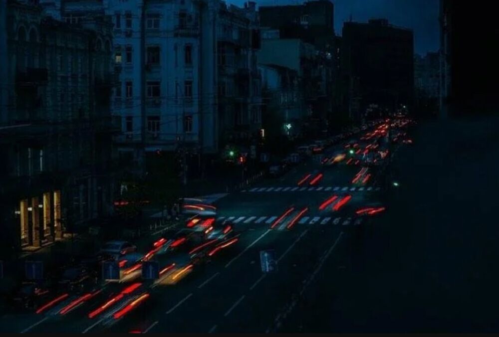 Сегодня в Киеве и всей Украине введены экстренные отключения электричества 