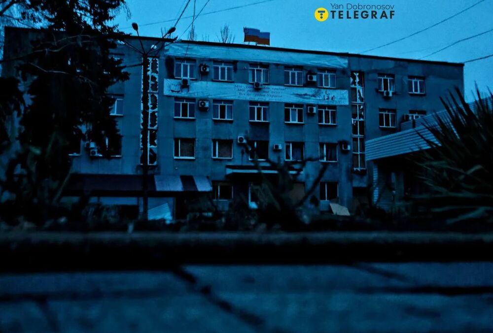 Мрак, руины и постоянные взрывы: появились мрачные фото Покровска перед Рождеством