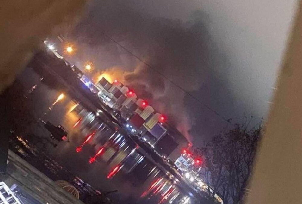 У Великій Британії палає верф, на якій будують атомні підводні човни (відео)