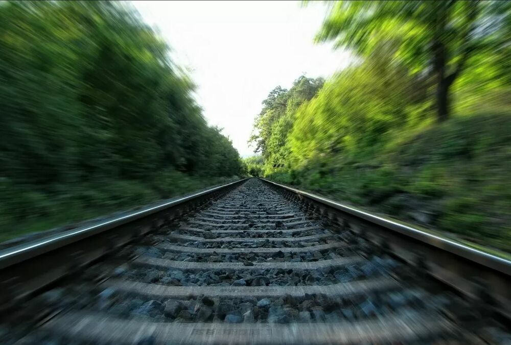 Через російські обстріли обмежено рух поїздів між Миколаєвом та Херсоном