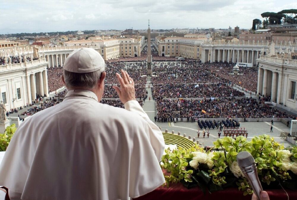 Ватикан заявил о готовности поддержать украинскую ”формулу мира”