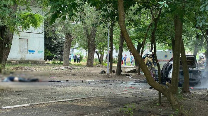 У Херсоні підірвали авто одного з найвідоміших колаборантів У Херсоні підірвали авто одного з найвідоміших колаборантів