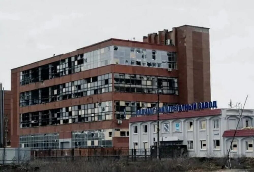 На агрегатном заводе в Волчанске до сих пор остаются заблокированные российские военные