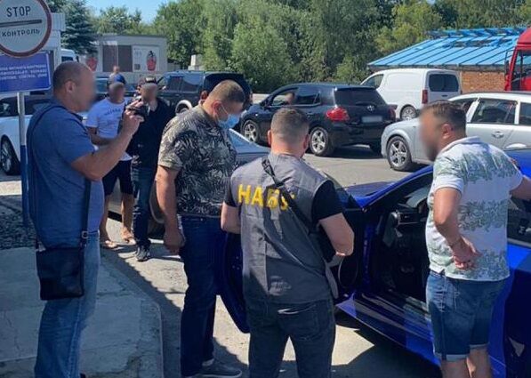 Заступника мера Миколаєва спіймали на кордоні з Угорщиною