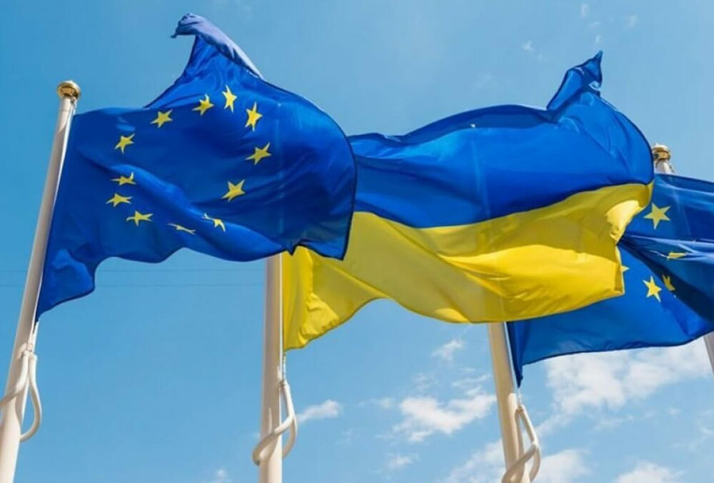 ”Нужно задуматься о последствиях”: ЕС предупредил РФ из-за риска вторжения 