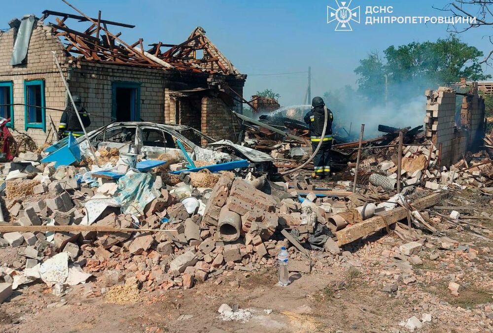 Россияне атаковали КАБами Днепропетровщину: есть погибшая