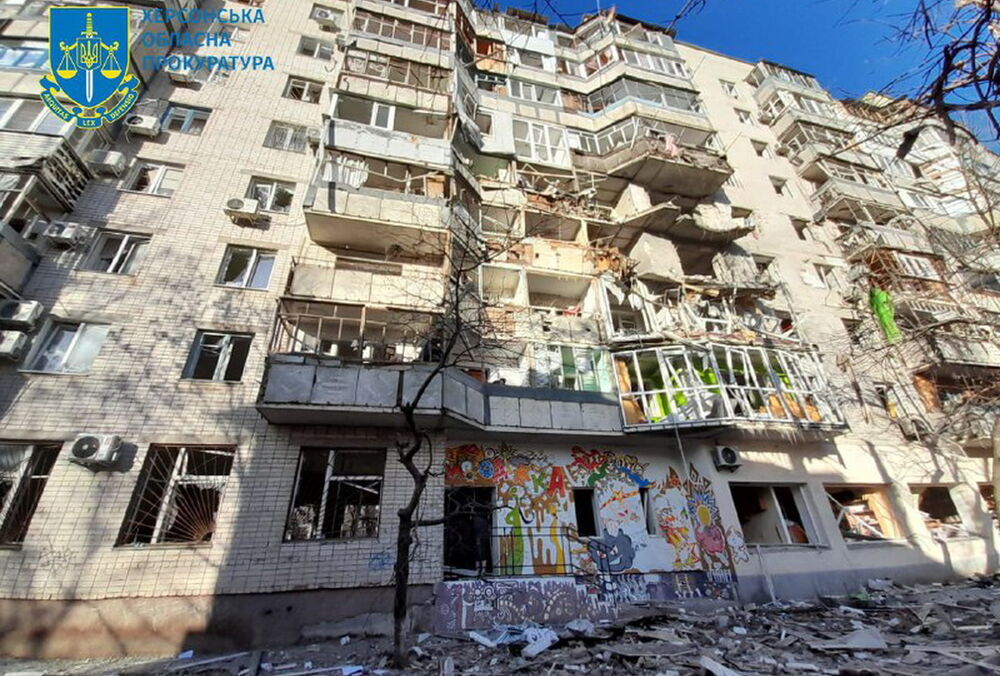Внаслідок ранкового обстрілу Херсонщини є загиблий та поранені: фото