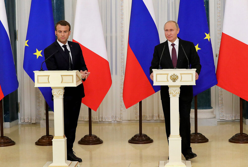 СМИ сообщили о сделке Путина и Макрона по Украине 