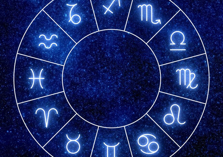 Гороскоп на 23 февраля: кому следует принимать нестандартные решения
