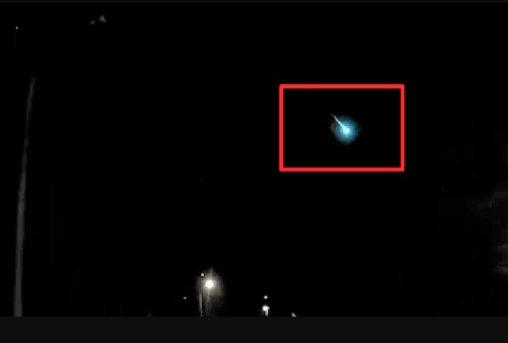 Кроме Киева странную вспышку в небе заметили в небе Беларуси 