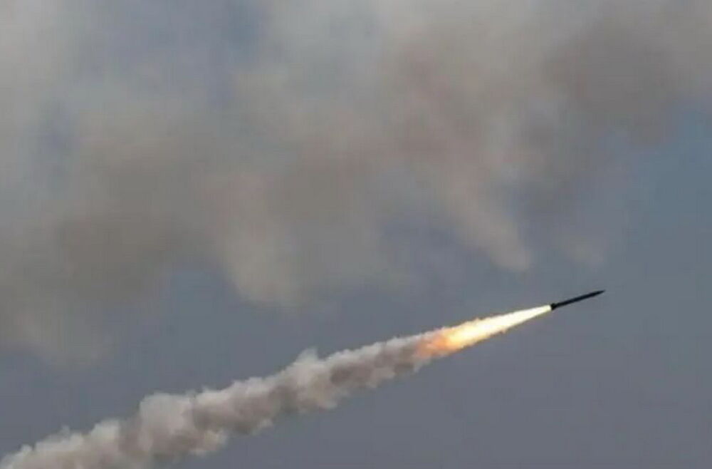 Россия нанесла групповой ракетный удар по Чернигову