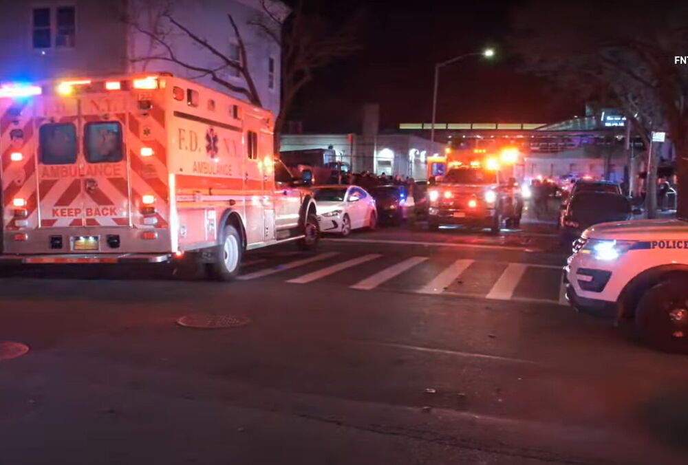 Массовая стрельба произошла в ночном клубе в Нью-Йорке: есть пострадавшие