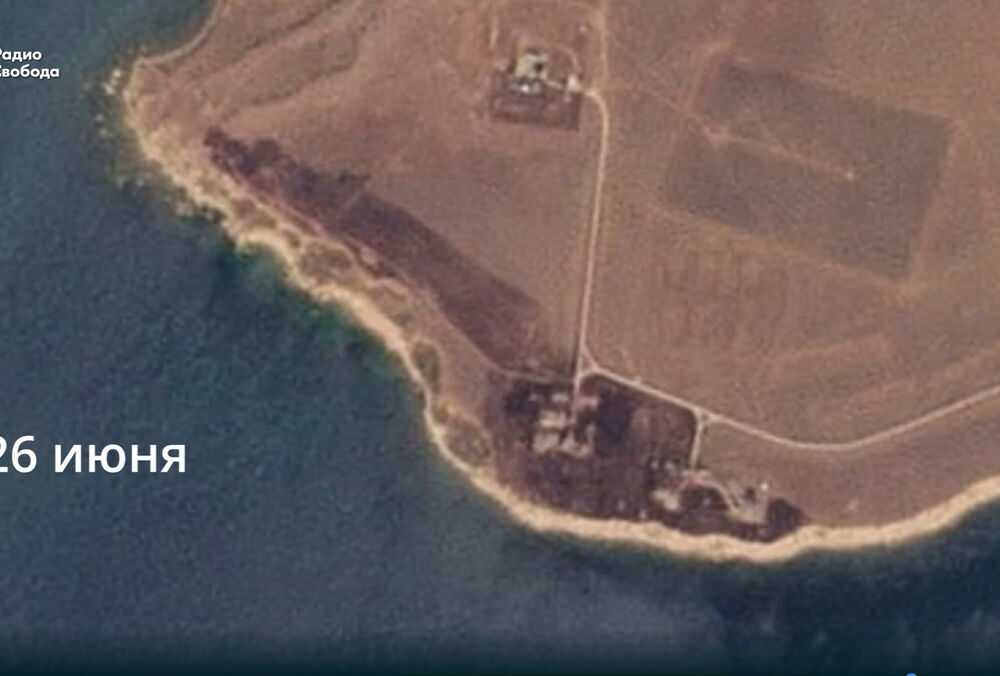 Площа пожежі на мисі Чауда у Криму, звідки запускають ”шахеди”, сильно зросла