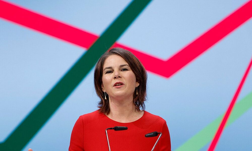 Зустріч Зеленського та Бербок скасували: ЗМІ вказали на ймовірні розбіжності