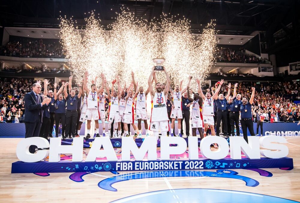 В Берлине определили победителя Евробаскета-2022