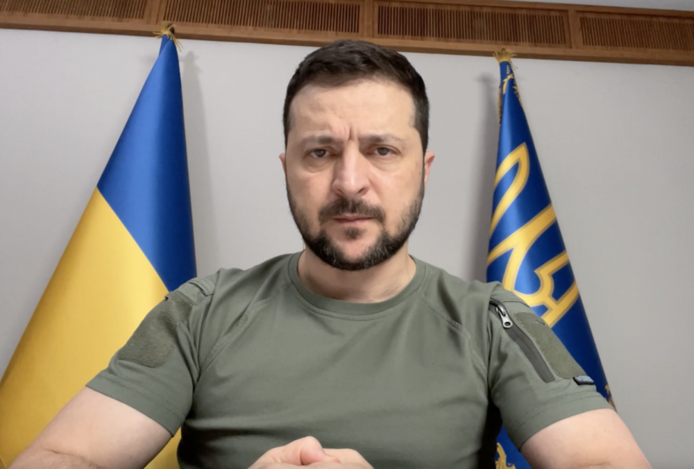 Зеленский заявил, что у Украины есть всего 10% от потребностей ПВО Зеленский заявил, что у Украины есть всего 10% от потребностей ПВО
