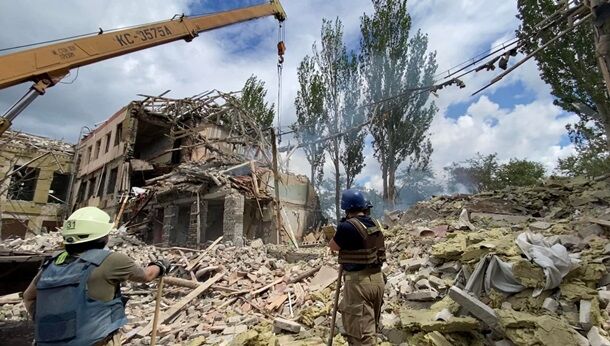 Під завалами школи в Краматорську знайшли трьох загиблих