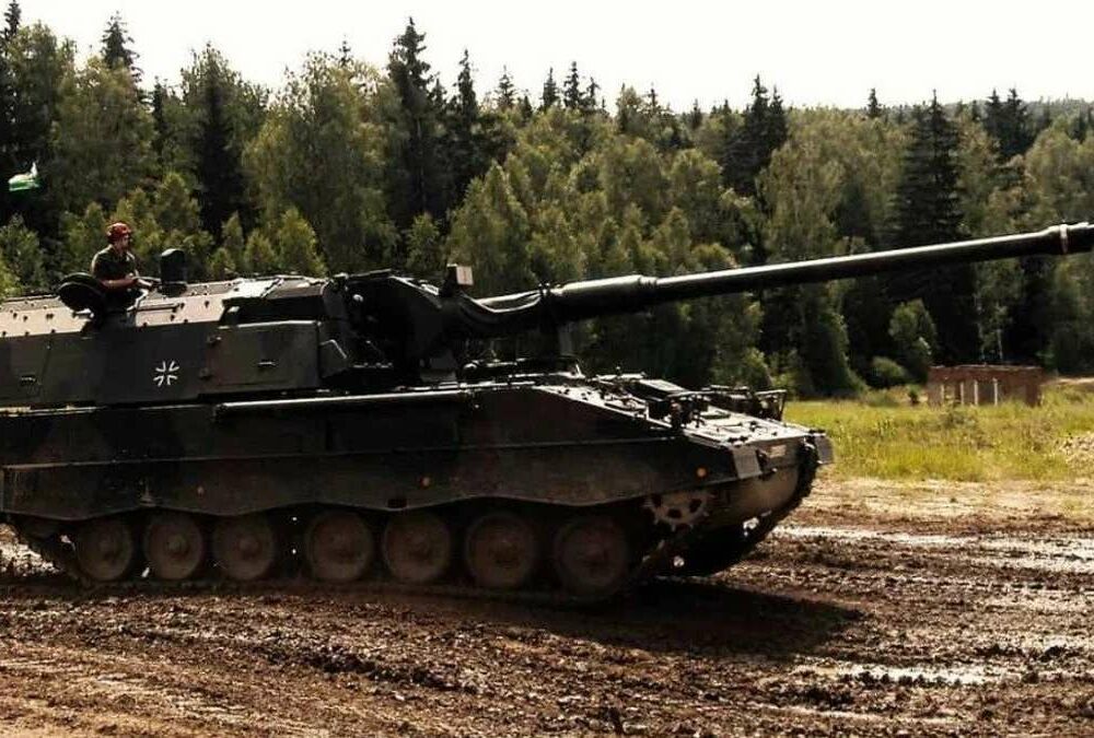 Посол розповів, коли ЗСУ дочекаються німецьких гаубиць