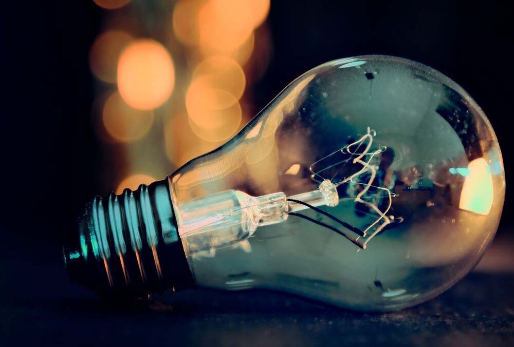 В ”Укрэнерго” рассказали, когда Украина перейдет с экстренных отключений электричества на плановые