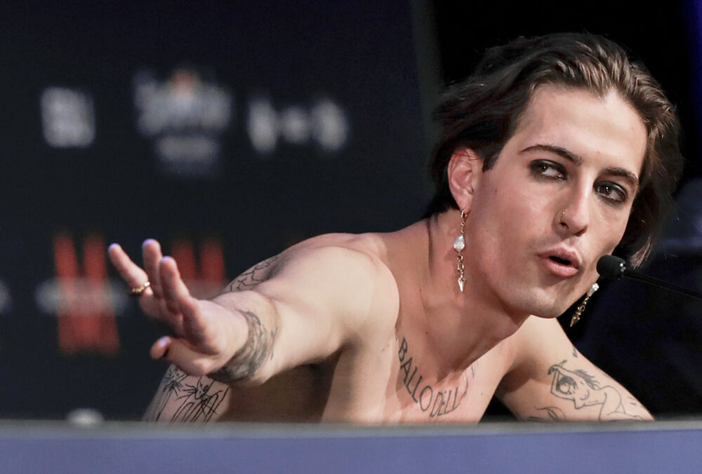 Переможця Євробачення-2021 змусили пройти тест на наркотики