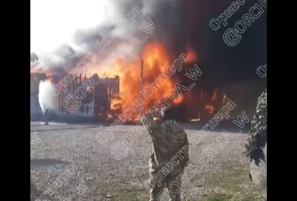 В краснодарском Молькино горит база ЧВК ”Вагнер”