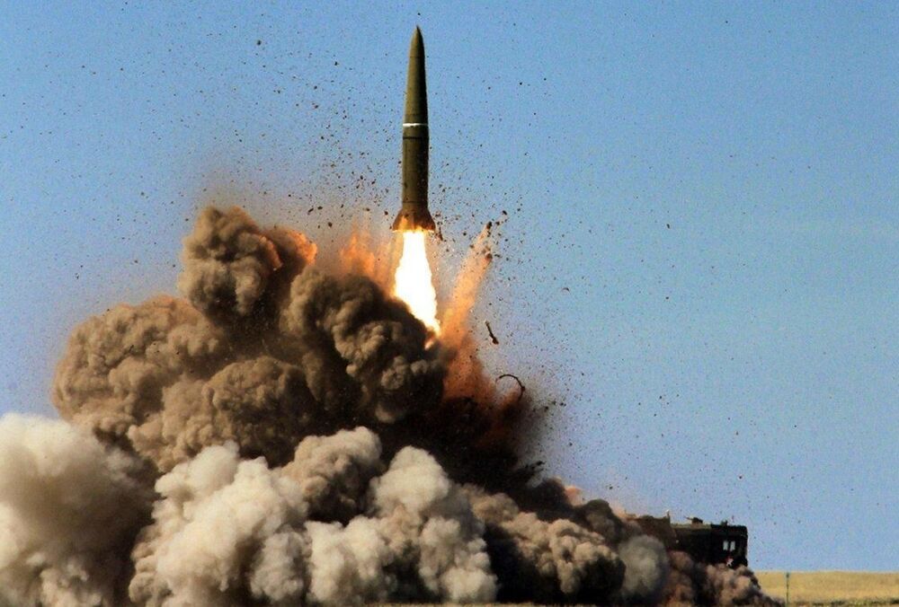 Росія вдарила ракетами по Кривому Розі: повідомляють про два ”прильоти”